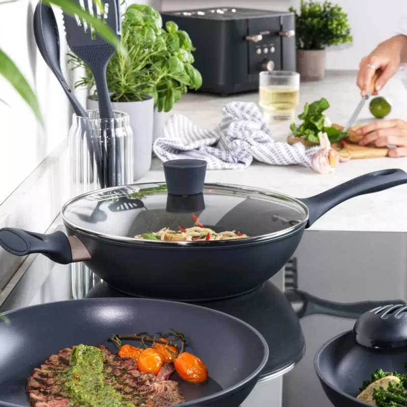 Wok Salter BW12267EU7 28 cm antiadherente, apto para inducción