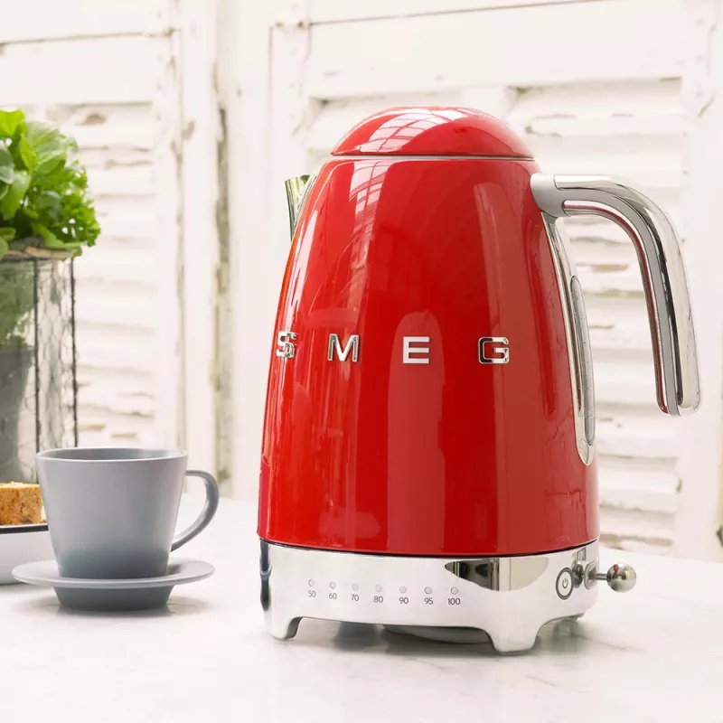 Hervidor de agua Smeg 1,7L 2400W Rojo