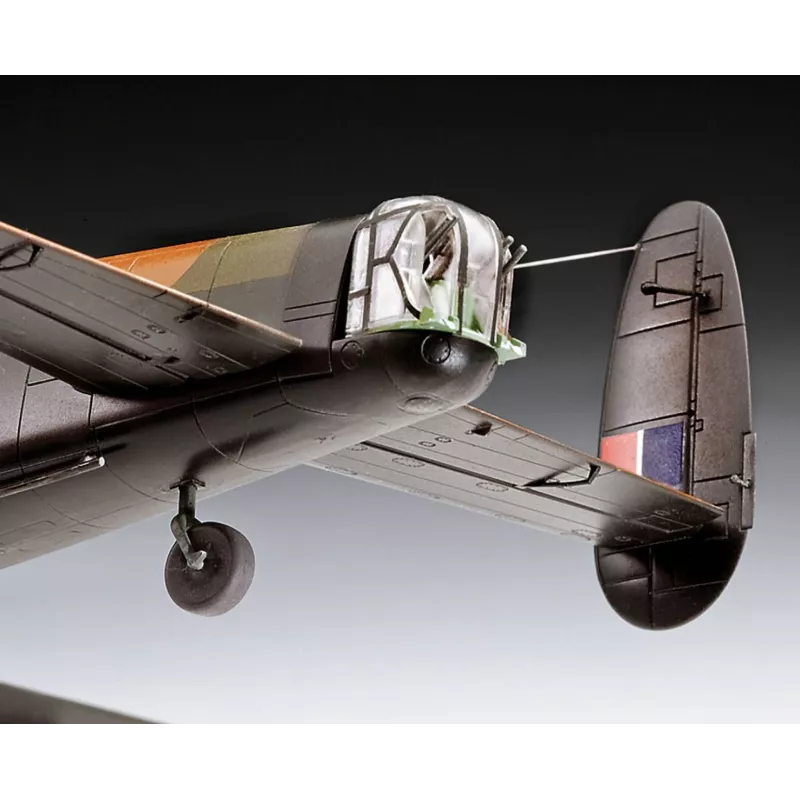 Revell Lancaster B. III Dambusters (04295) escala 1:72 maqueta de avión de plástico