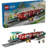 LEGO City Tranvía y Estación, set de construcción de juego de rol para niños con tranvía de juguete, regalo para niños y niñas a partir de 7 años que aman los vehículos