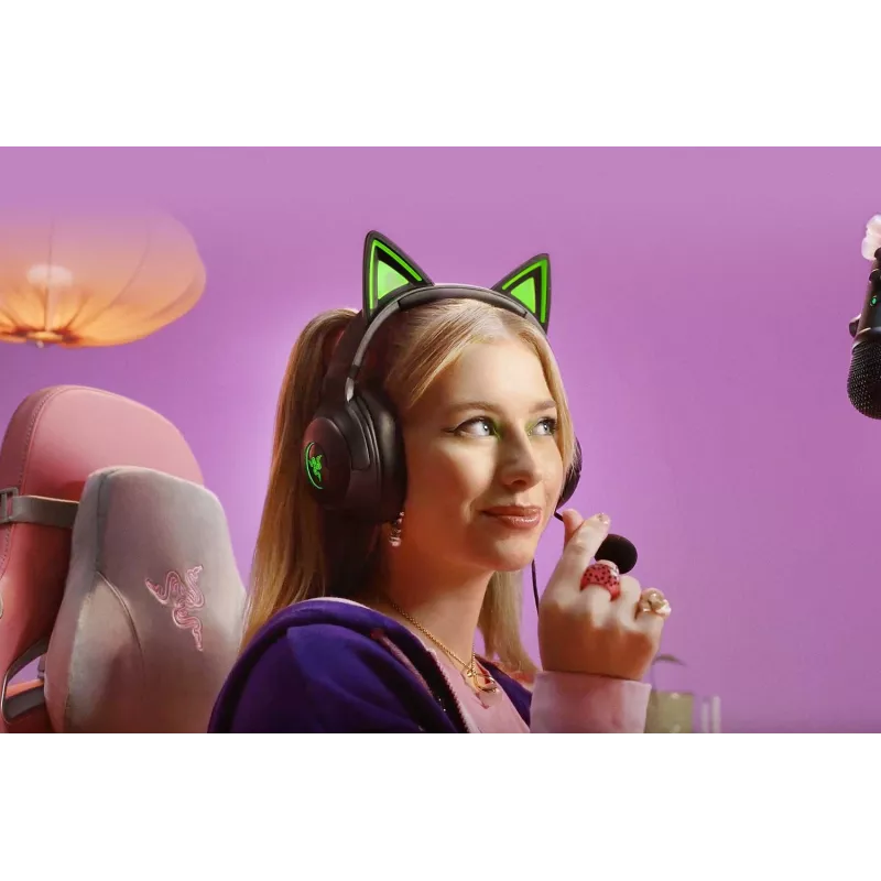 Kraken Kitty V2 - Negro, Auriculares gaming, Orejas Kitty, Iluminación reactiva al streaming, Micrófono cardioide HyperClear, Controladores TriForce de 40 mm, Micrófono integrado en las orejeras, Razer Chroma RGB (oreja y orejeras), Sonido envolvente: Solo disponible en