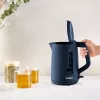 Hervidor eléctrico Tefal KO2M0410 — 1,7 L, 2400 W, azul, indicador de nivel de agua, filtro antical