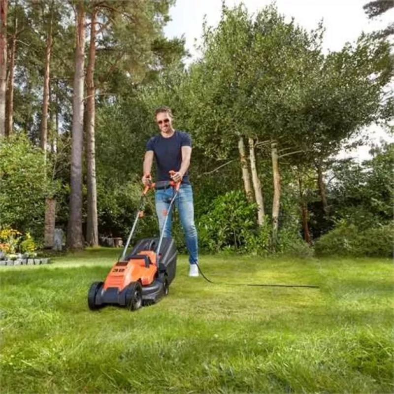Cortacésped eléctrico Black & Decker con ajuste de altura de corte 1200 W ancho de corte (máx.) 32 cm