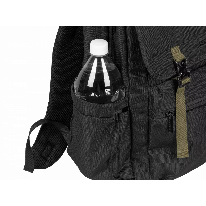 NATEC Niala NTO-2239 mochila para portátil de 39,6 cm (15,6 pulgadas), 18 L, resistente a salpicaduras, poliéster reciclado, negro/verde oscuro