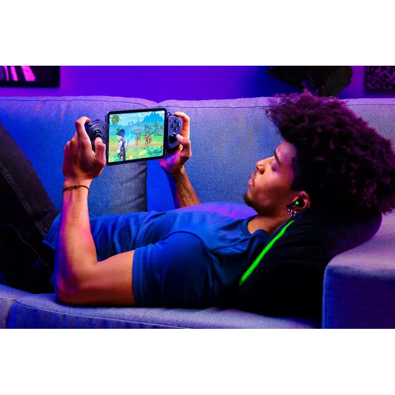 Mando Razer Kishi V3 Pro Haptic USB-C para teléfonos, mini-tablets y PC