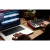 Akai MPK Mini Play MK3 teclado controlador MIDI con controlador de pads, USB, negro/rojo
