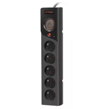Regleta de enchufes Armac Z5 negra 5 tomas AC 250 V 5 m