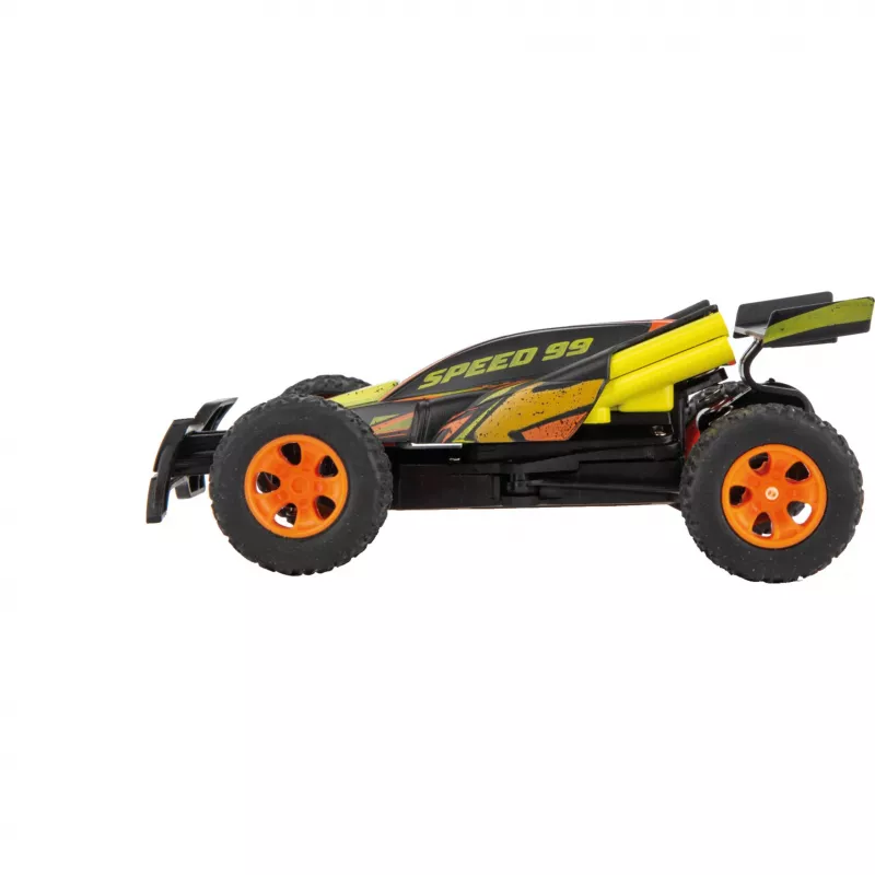 Coche RC de alta velocidad con rampa
