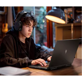Portátil Acer Nitro V17 17,3