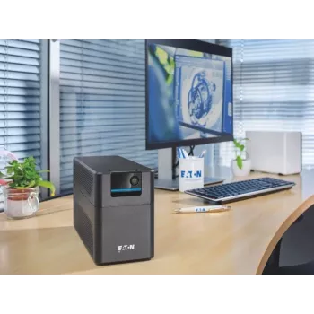 SAI Eaton 5E Gen2 700 line-interactive 0,7 kVA (360 W), 2 tomas tipo E, negro, compacto