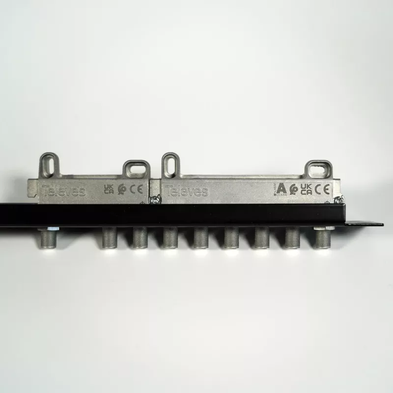 Distribuidor de 6 vías Televes VT612FZ 5–1218 MHz 12 dB