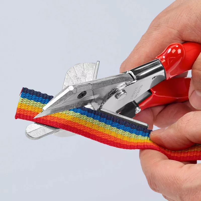 Knipex 94 35 215 Tijeras de ingletes para perfiles de plástico y goma, 215 mm
