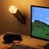 Lámpara de mesa Paladone Torch Light PP9202MCFV3 diseño Minecraft a pilas