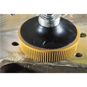Cepillo rotativo 3M Roloc 76 mm K80 amarillo para limpieza y acabado de superficies