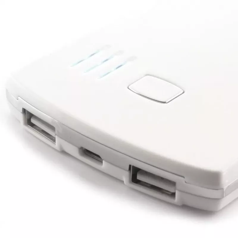 Batería externa PowerNeed P5600W de polímero de litio (LiPo) 5600 mAh blanca
