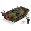 Set de bloques Cobi Armed Forces BWP-1 2630 — set modelo del vehículo de combate de infantería anfibio polaco-ucraniano