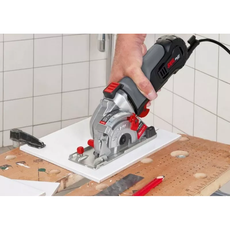 Skil F0155330AA sierra circular manual negra, gris 6000 rpm 600 W