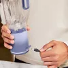 Batidora portátil Ninja BC251EULD — recipiente de 0,57 L, batería 11,1 V, cuchillas de acero inoxidable, lavanda/transparente