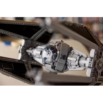 LEGO Star Wars Interceptor TIE modelo 75382 — detallado set de construcción de caza estelar, 1931 piezas, 18+