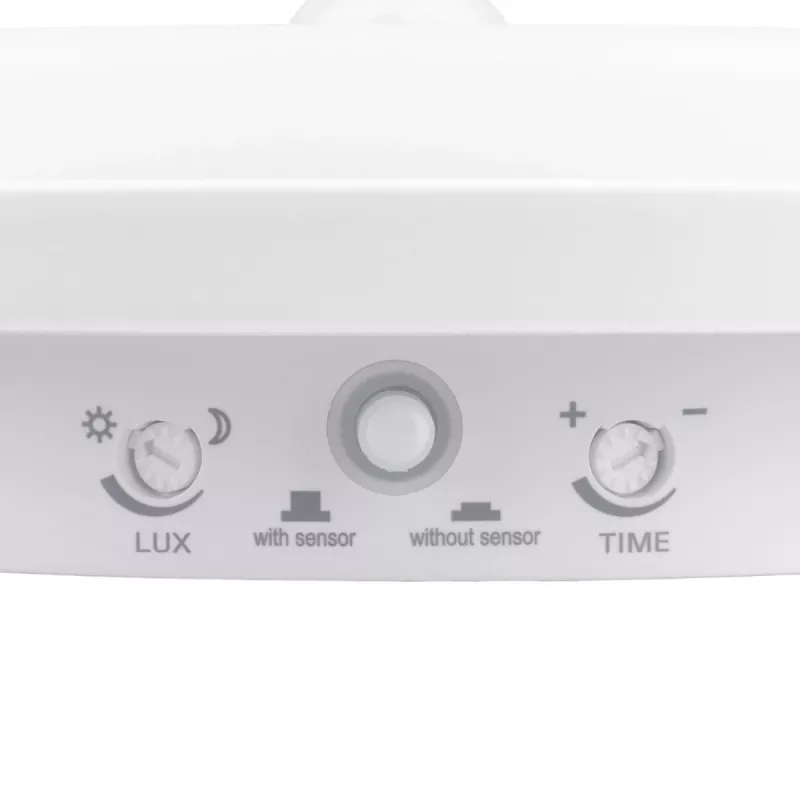 Lámpara LED con sensor PIR MACLEAN MCE525 W — luminaria LED exterior con sensor de movimiento
