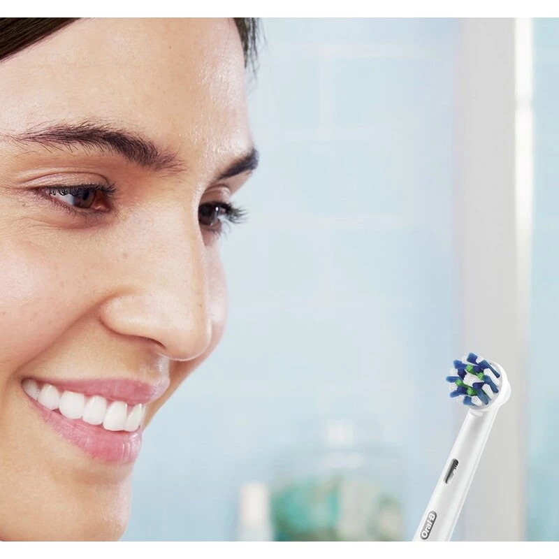 Oral-B PRO Series 1 cepillo de dientes para adultos con tecnología de rotación-oscilación negro