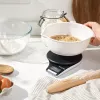 Báscula de cocina Salter Electronic Jugscale negra/blanca
