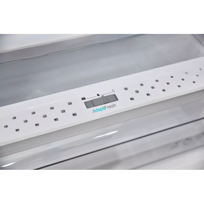 Sharp SJ-FBB05DTXWE frigorífico combinado de libre instalación, 288 l (204 l + 84 l), congelador inferior, NanoFrost, 180 cm, clase energética E, blanco