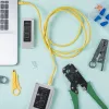Herramienta de crimpado y corte QOLTEC 54381 — Alicate de crimpado para conectores de red modulares y cortacables