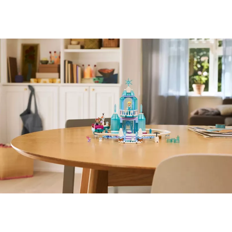 LEGO DISNEY 43281 El castillo de hielo de Elsa y aventura en trineo
