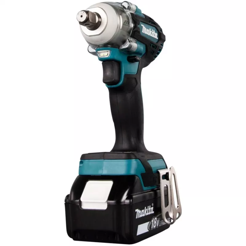 Llave de impacto Makita DTW300RTJ 3200 rpm, 18V, 2 baterías