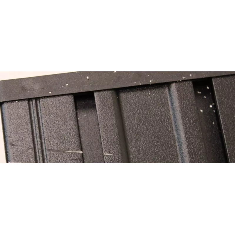 Barra de montaje EDBAK Menu Board Mount VWMB2200, 2200 mm, capacidad 200 kg, negra — embalaje dañado