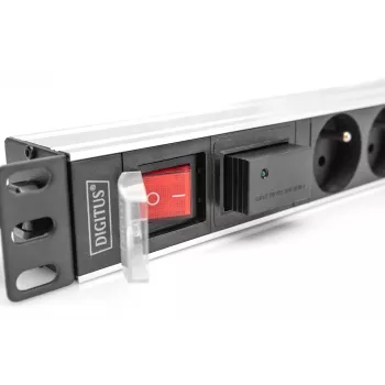 Regleta de enchufes Digitus con perfil de aluminio 7 tomas CEE 7/5 cable de 2 m