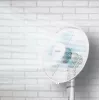 Cecotec EnergySilence 530 Power Connected | Ventilador de pie | Blanco | Diámetro 40 cm | Número de velocidades 3 | Oscilación | 50 W | Mando a distancia