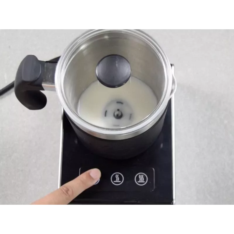 Parrilla eléctrica Beper BB.200 — superficie antiadherente, diseño compacto