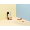 Funda protectora Man and Wood para iPhone 12 mini — flor rosa sobre negro