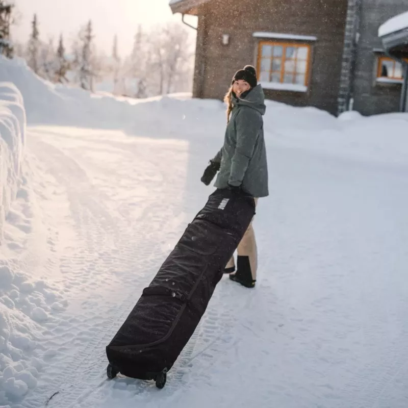 Funda de snowboard con ruedas Thule 5176 Roundtrip 165 cm negra