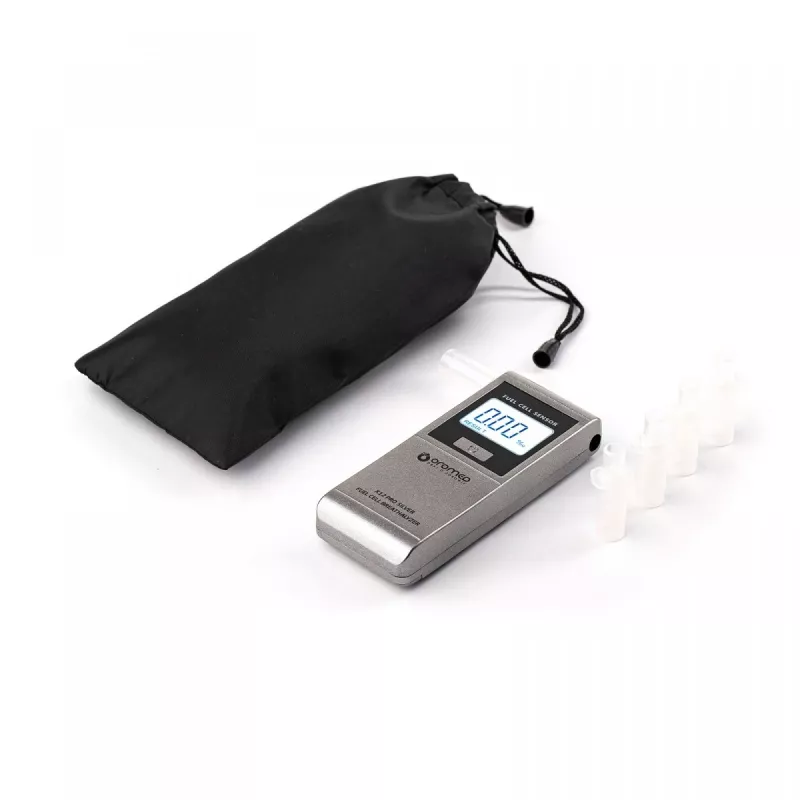 Alcoholímetro ORO‑MED X12 PRO SILVER — alcoholímetro de aliento sin contacto, rango 0–4 g/L, LCD, pilas AAA