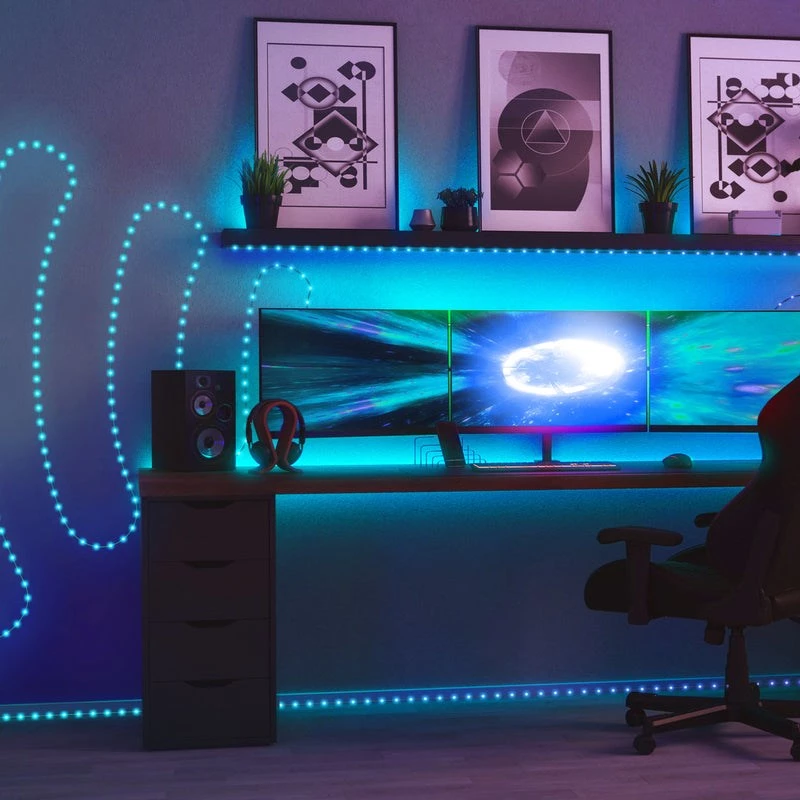 Guirnalda LED Twinkly TWD200STP-TEU tira multicolor para interior, 5 cm de separación, IP20, cable transparente