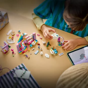 LEGO Friends 42684 Cafetería de ensueño del unicornio