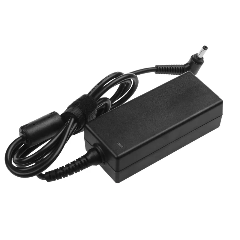 Fuente de alimentación Green Cell AD70P para portátiles ASUS, 33W, 19V 1,75A, interior, negro