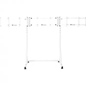 Soporte triple para monitor Thermaltake Pro blanco nieve para monitores de 17 - 55 pulgadas (GSC-MSP-MDSLWH-01)