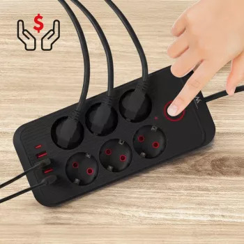 Regleta de enchufes MACLEAN MCE389 B — 6 enchufes, 4×USB-A + 1×USB-C, 110–240V, 2,1A, 2500W, cable de 1,5 m, negra