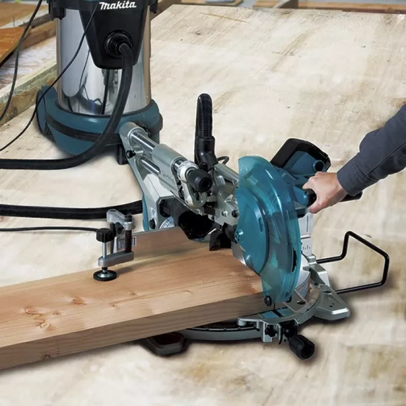 Makita LS1019L ingletadora con función de tracción