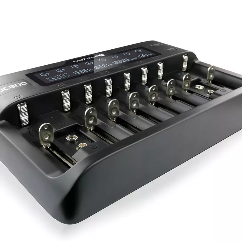Cargador de baterías everActive UC-800 AC 12V 3A — para LiFePO4/LiPo/NiMH, compatible con AA/AAA/9V, hasta 10 baterías, entrada 12 V, pantalla integrada, negro