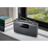 Radio portátil Muse M-058 R — AM/FM, control de volumen giratorio, a pilas o red eléctrica (230V, 50Hz), Negro/Gris