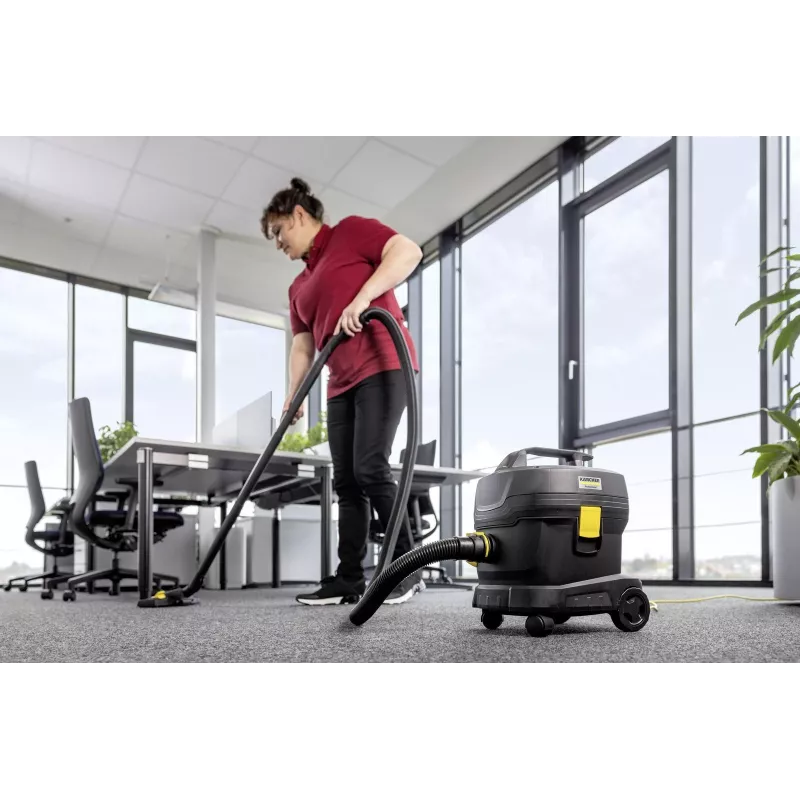 Aspirador | KARCHER | Potencia de entrada 850 W | Capacidad de polvo 11 L | Aspirador de tambor | Tipo de limpieza en seco | Recipiente de polvo bolsa | Color negro | 1.527-222.0
