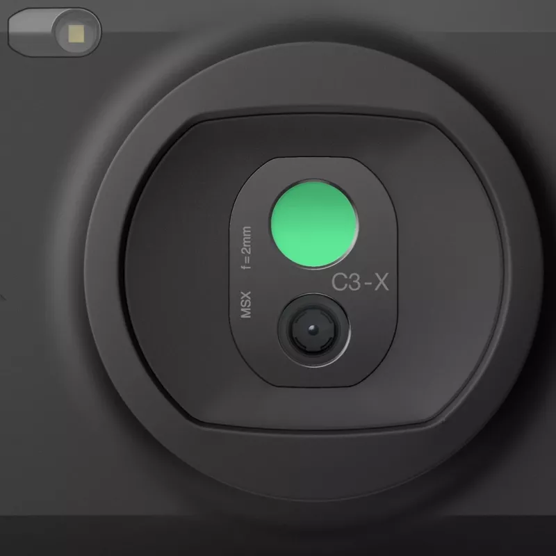 Cámara termográfica compacta FLIR C3-X, matriz de plano focal no refrigerada de óxido de vanadio, 128 x 96 px, pantalla LCD integrada de 640 x 480, Wi-Fi, MSX, 1800 mAh, negra