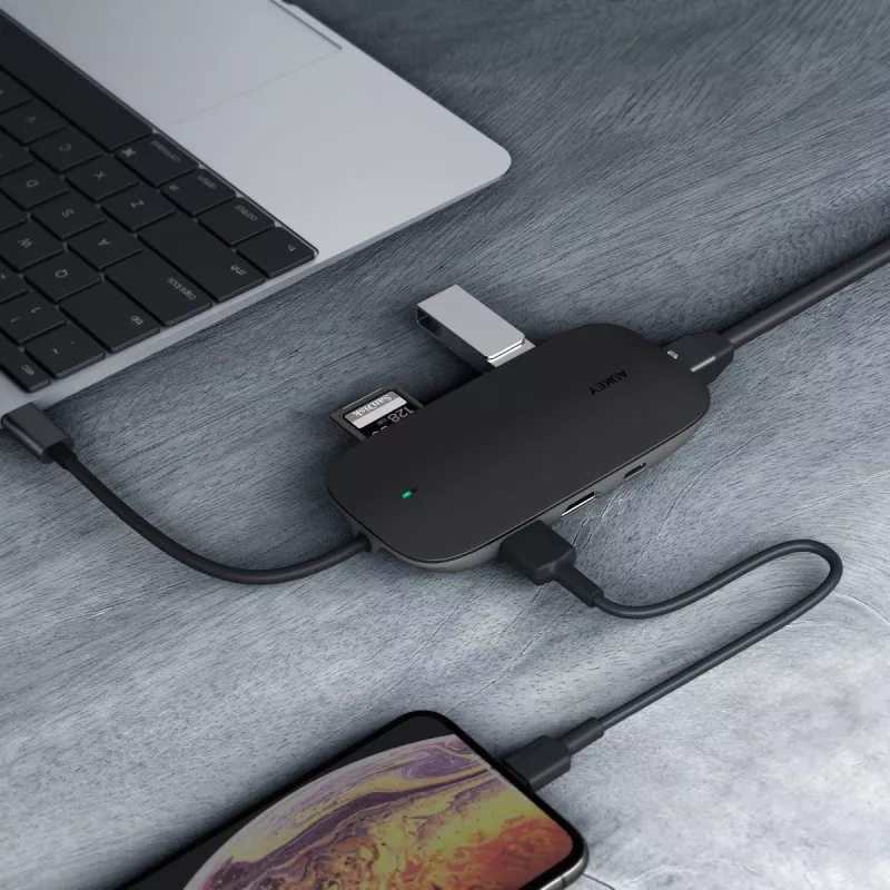 AUKEY CB-C71 hub USB-C 8 en 1, 3x USB-A 3.0, HDMI 4K@30Hz, Gigabit RJ45, SD/microSD, USB-C PD 100 W, cable de 0,15 m, aluminio, negro