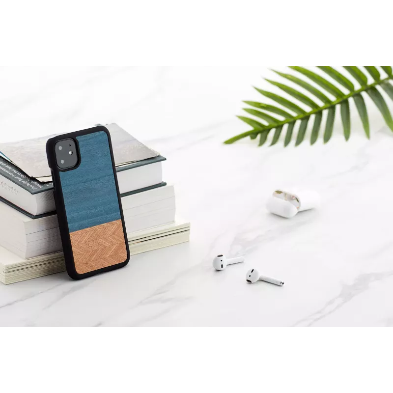 Funda para smartphone man and wood para iPhone 11 — funda protectora en denim negro