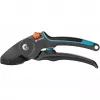 Tijera de jardín GARDENA PremiumCut Flex 12250-20 con mango ergonómico y diseño ligero